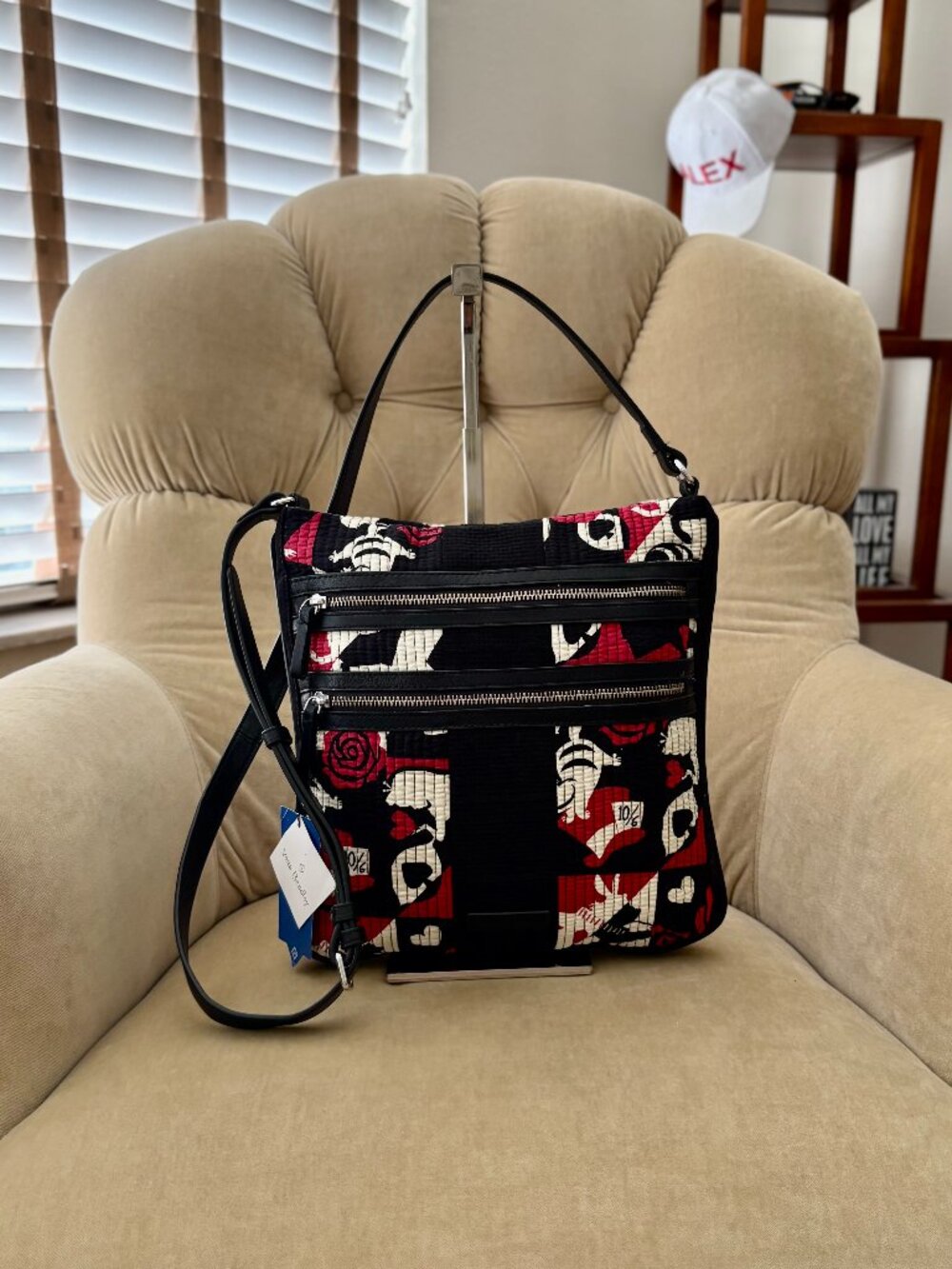 NEW Auth VERA BRADLEY Alice in Wonderland Triple Zip Hipster Bag